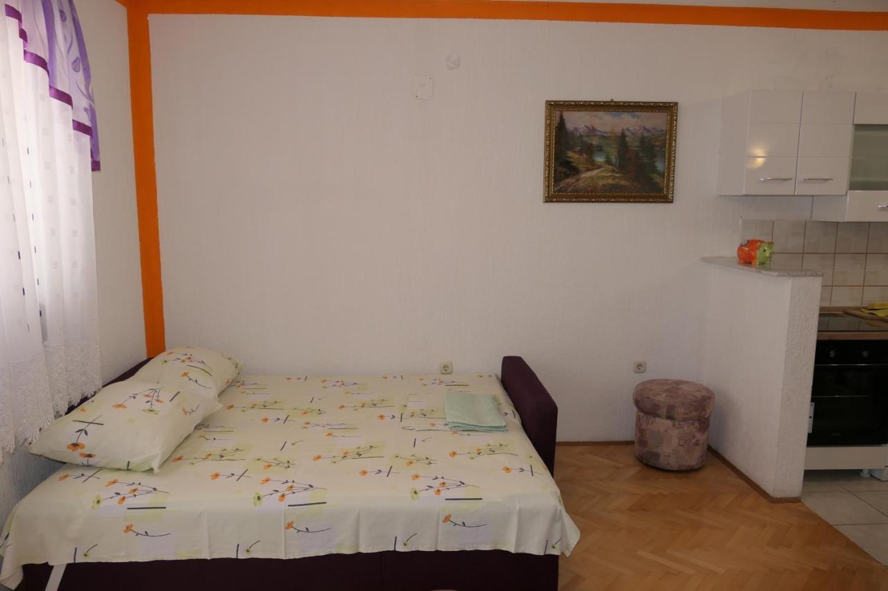 Apartments And Rooms Juki Senj  Esterno foto