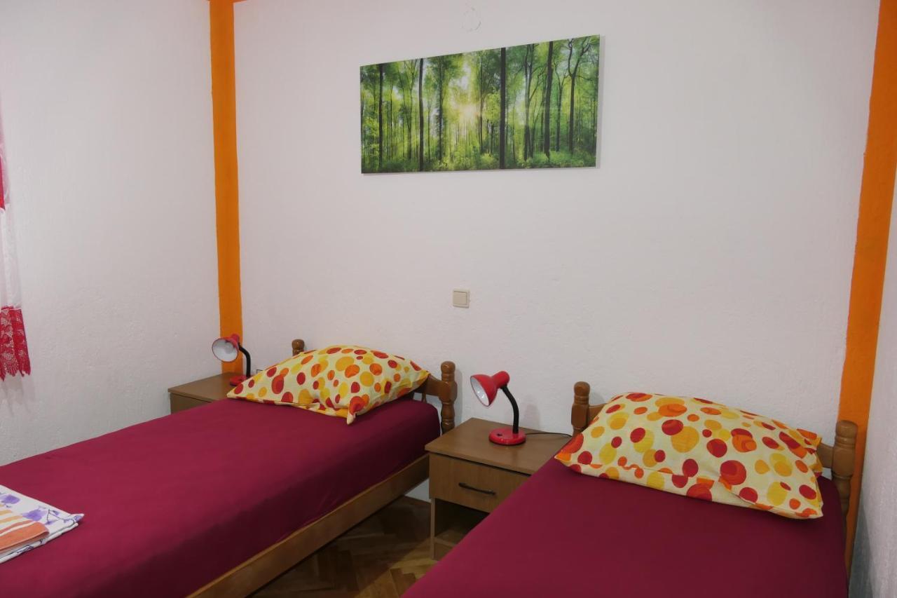 Apartments And Rooms Juki Senj  Esterno foto